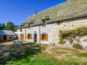 Comfy holiday home with private garden